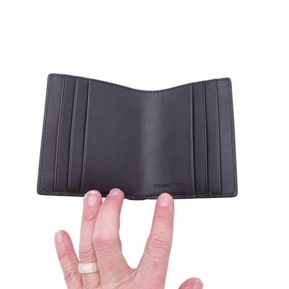 NWOT Michael Kors Malone Debossed Logo Duo Fold Wallet Gray Card Slot Pockets - Picture 4 of 10